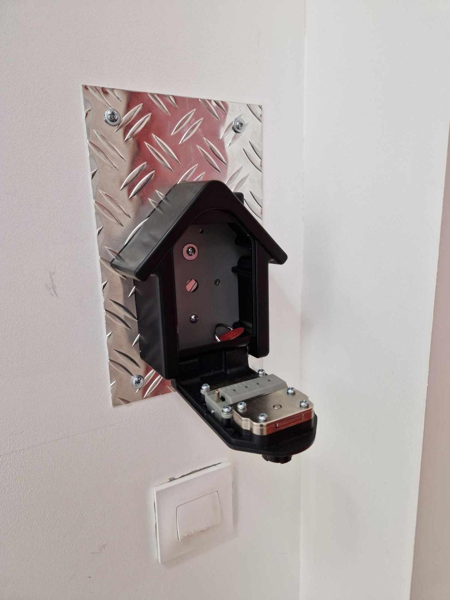 09 - Joli Studio Avec 2 Lits, Logement Tout Equipe Pour 1, 2 Ou 3 Personnes Maximum, Vue Sur Parc Arbore, Parking Privatif Gratuit, Grand Fourgon Possible, Tout Le Linge De Maison Est Fourni Razac-sur-lʼIsle Buitenkant foto